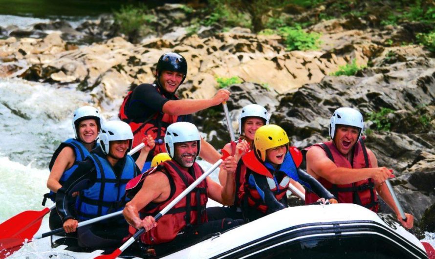 Comment se d&eacute;roule une sortie en rafting avec un moniteur ?